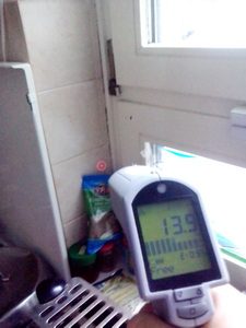 Schimmel im Haus Schimmel im Haus Vermeidung von Schimmelpilz durch konstante Heizung klingt teuer! Vermeidung von Schimmelpilz durch richtiges Heizen ist nicht teuer, sondern spart Energie ein! Wie geht das?