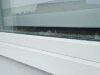 angelaufene-fensterscheiben-bodentiefe-fenster-scheiben-beschlagen